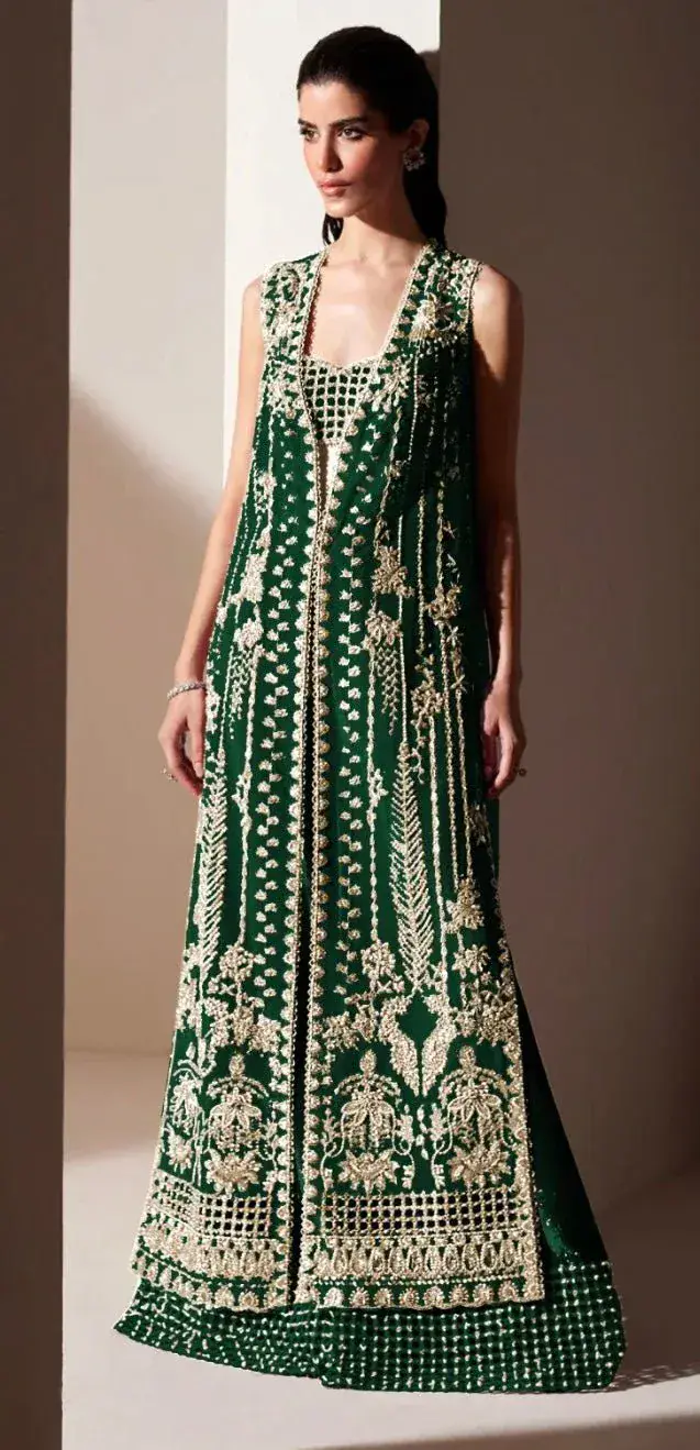 Soraya Verdant (Green) Soraya-inspired Pakistani formal, full front view