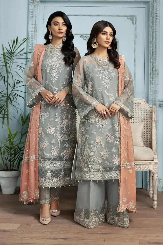 Zamair full-length primary view