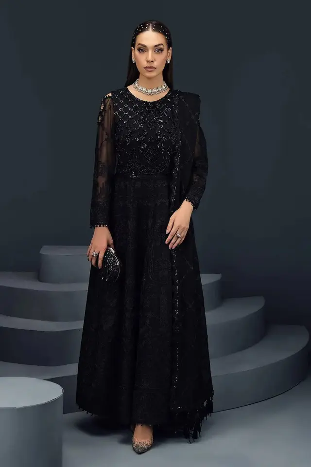 Zohreh full-length primary view