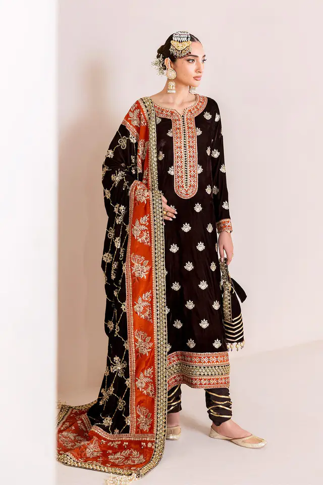 Sabaat full-length primary view