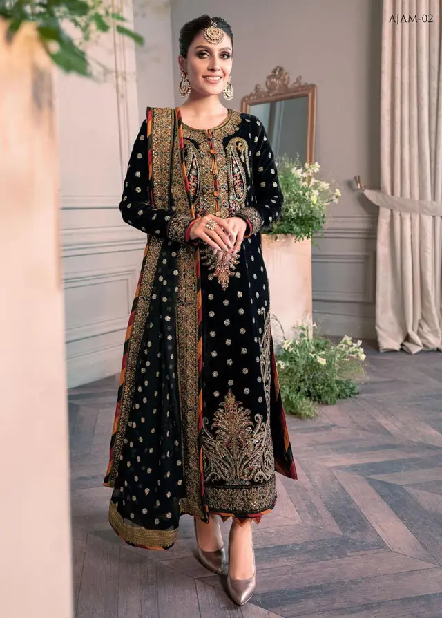 Asim Jofa Makhmal Royal velvet full-length primary view