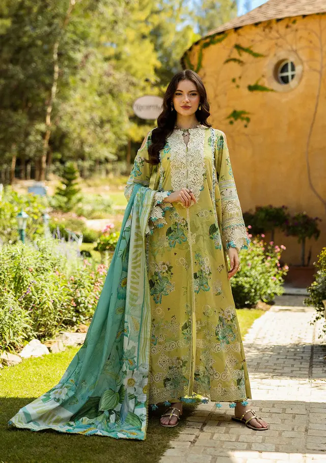 Allure luxury lawn full-length primary view