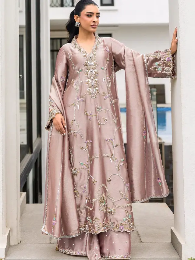 Emerra full-length primary view