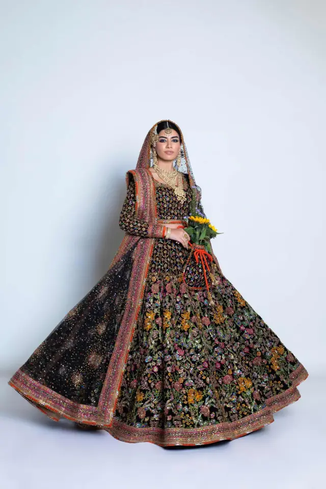 Naushayz Style black bridal lehenga choli