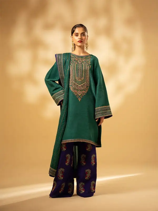 Fozia Khalid - Emerald Craftsmanship luxury lawn full-length primary view