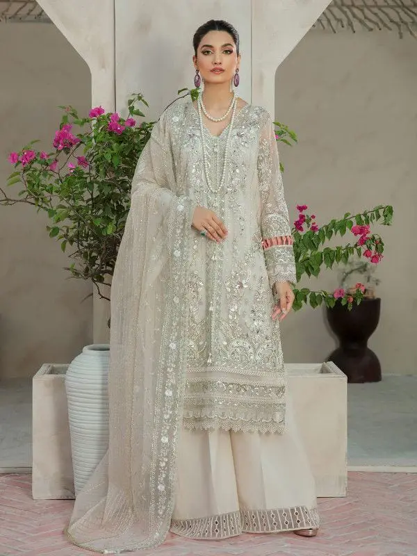 Yaram full-length primary view