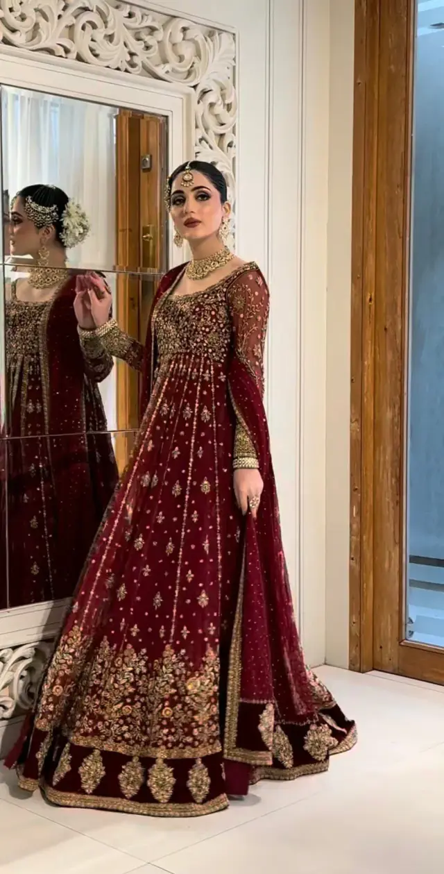 Shifa full-length product view