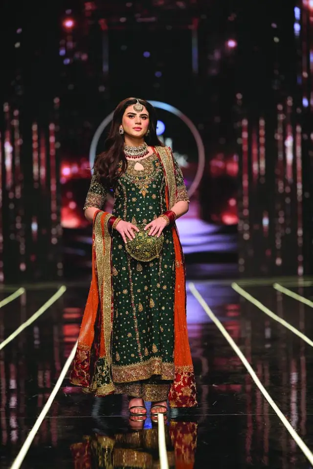 Haris Shakeel - Zubab Rana full-length primary view
