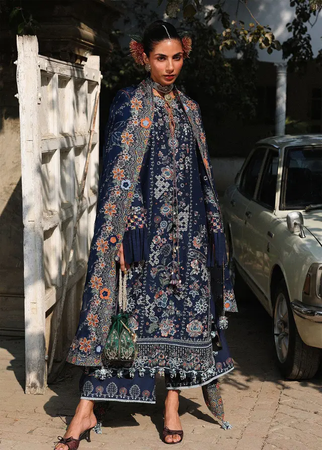 Hussain Rehar - Amalfi luxury lawn full-length primary view