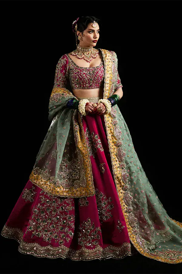 Hussain Rehar – Laal bridal replica, full front view