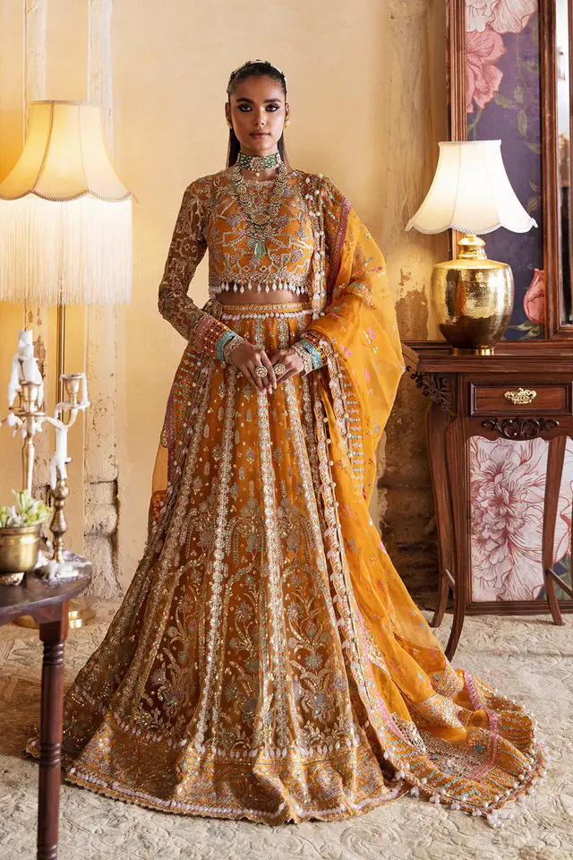 Kamila full-length primary view