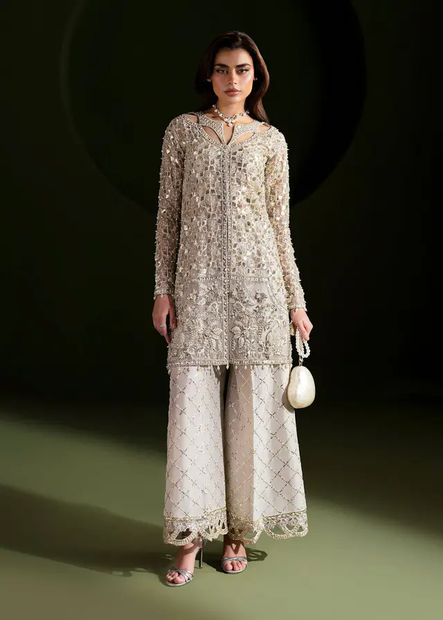 Lenore full-length primary view