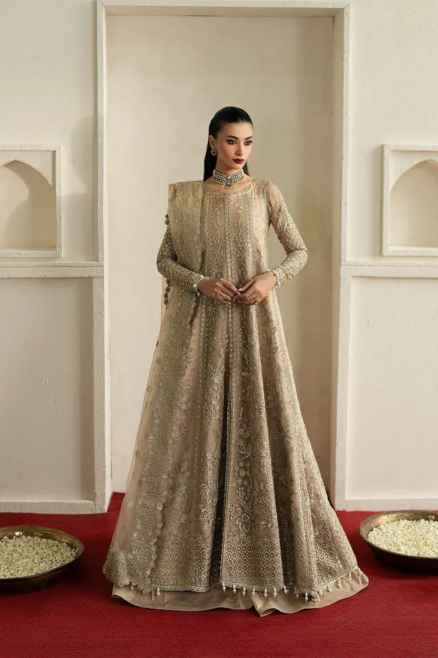 Mehekti full-length primary view