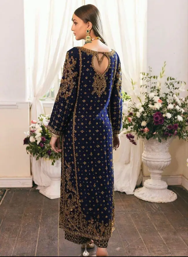 Monam Luxe - Suroor (available in 2 colours) full-length primary view