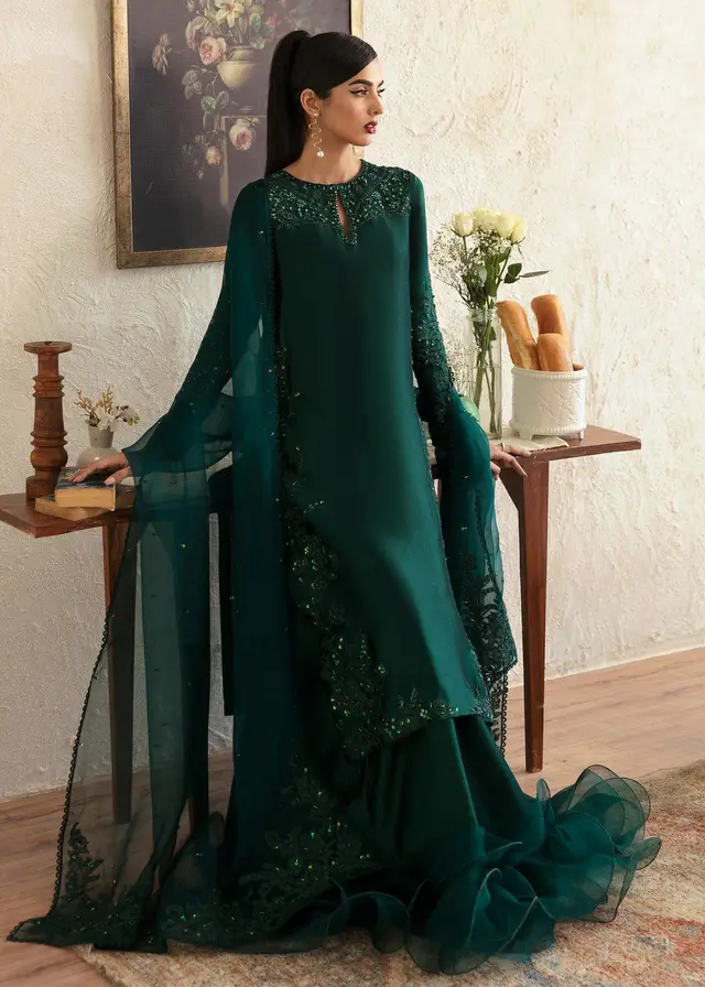 Neva Bottle Green full-length primary view