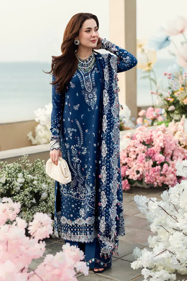 Aurora luxury lawn full-length primary view