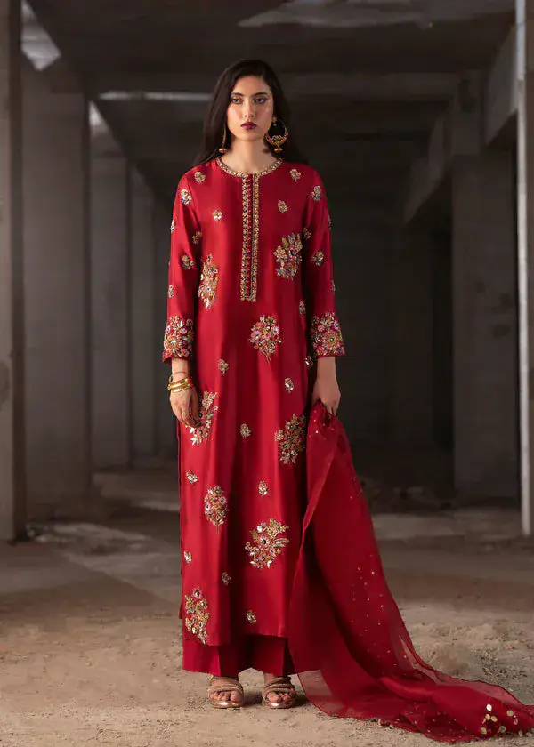 Rosee full-length primary view