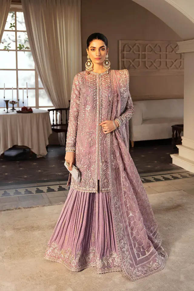Sehr Soraya-inspired Pakistani formal, full front view