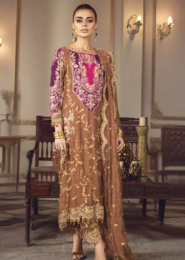 Sultanique - Brown full-length primary view