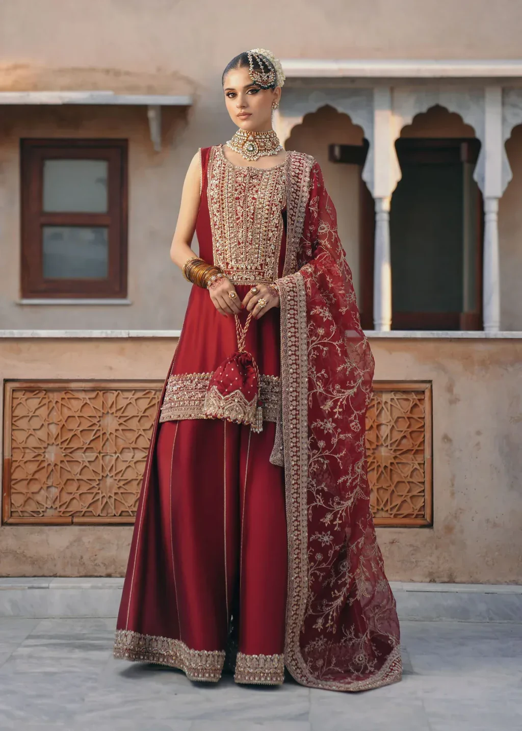 Kanwal Malik – Mehek – full outfit view