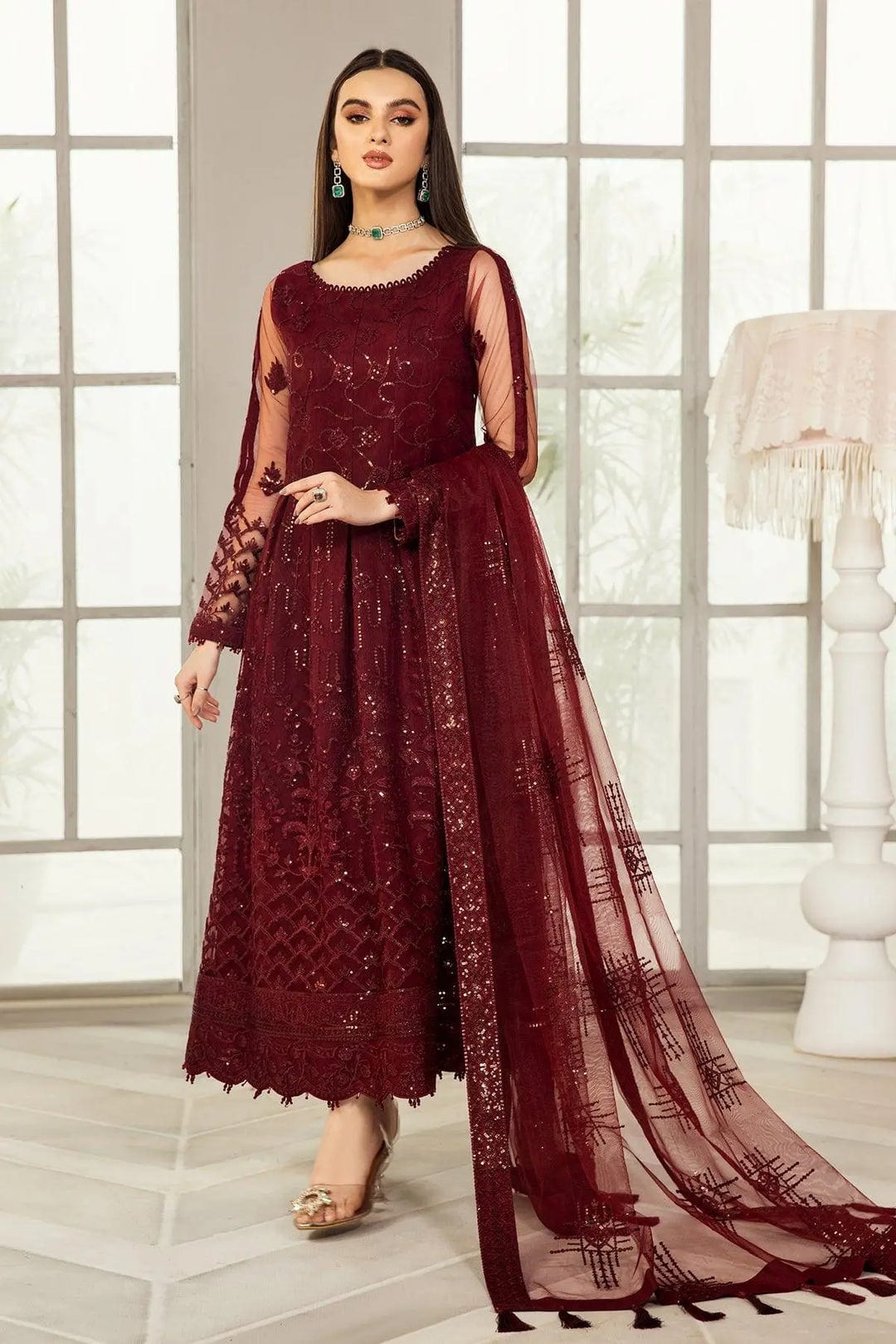 AF-UF-9001-Gulrukh full-length primary view