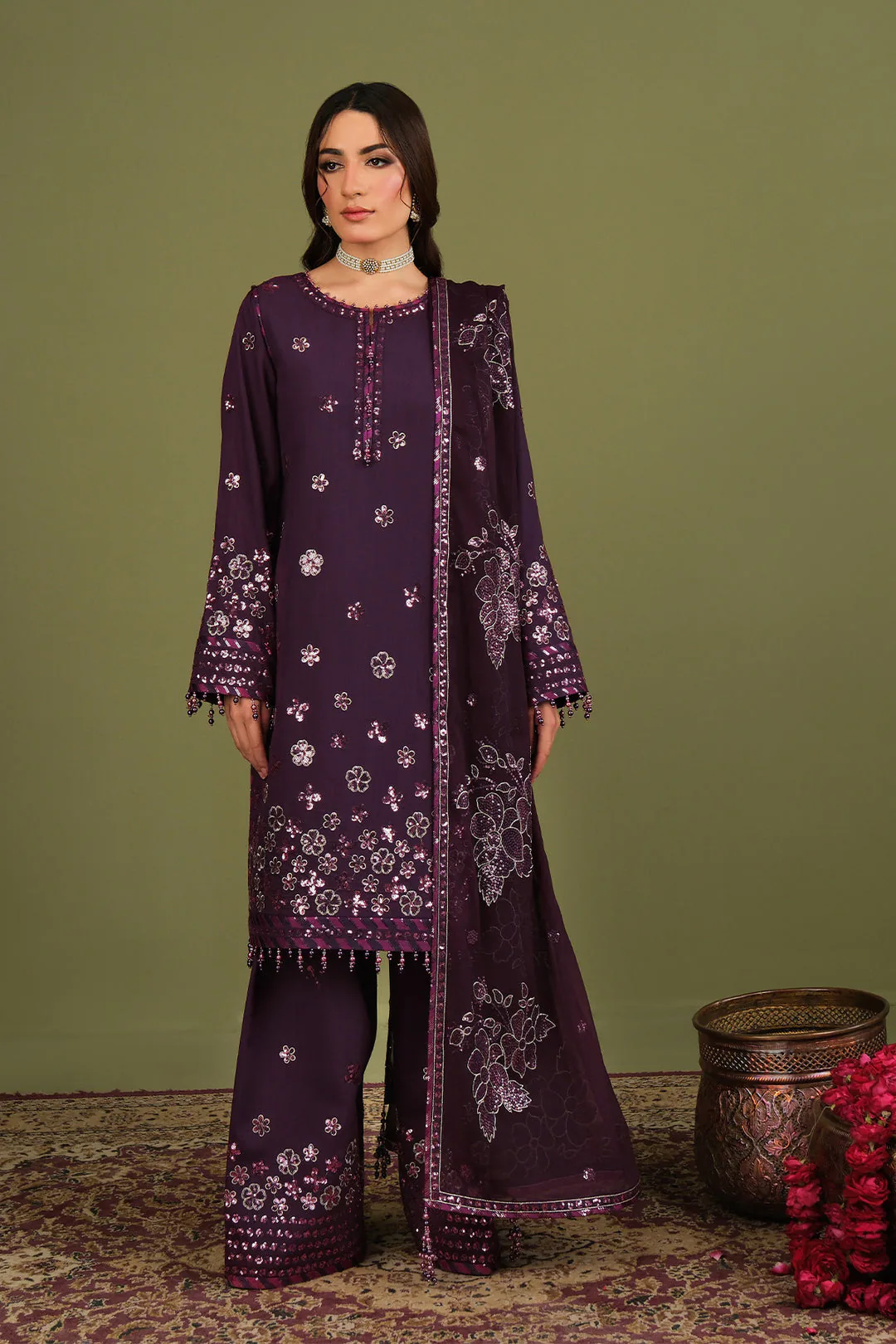 Alizeh – Mulbery – full outfit view