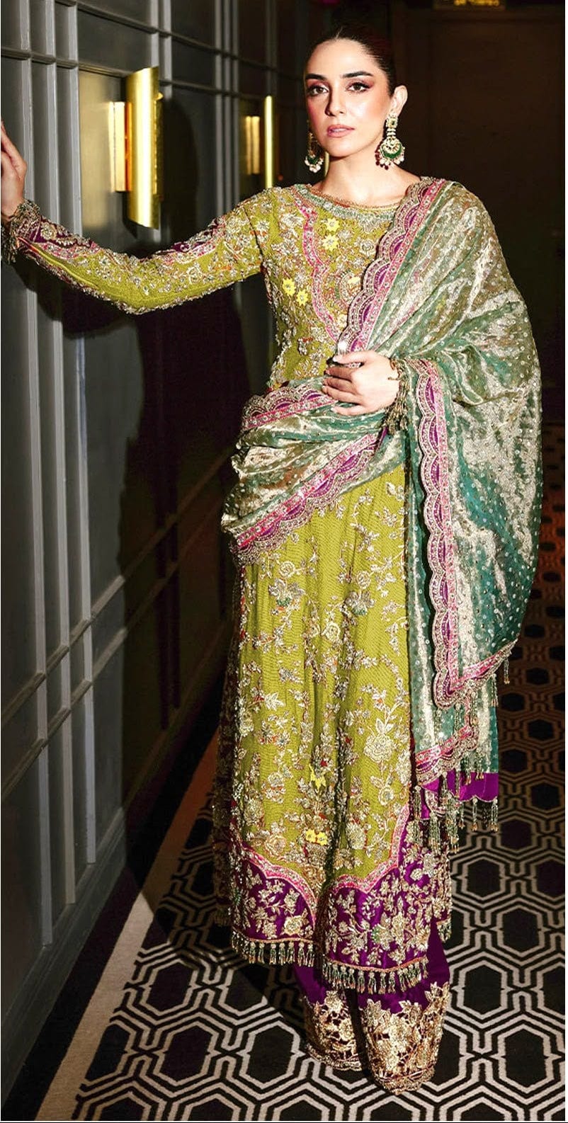 Bahisht Gul Parrot green full-length primary view