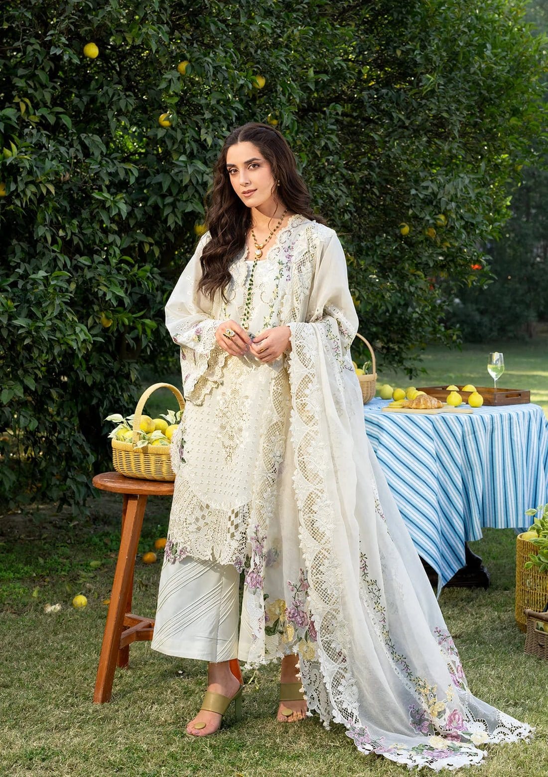Elaf Perle full-length primary view