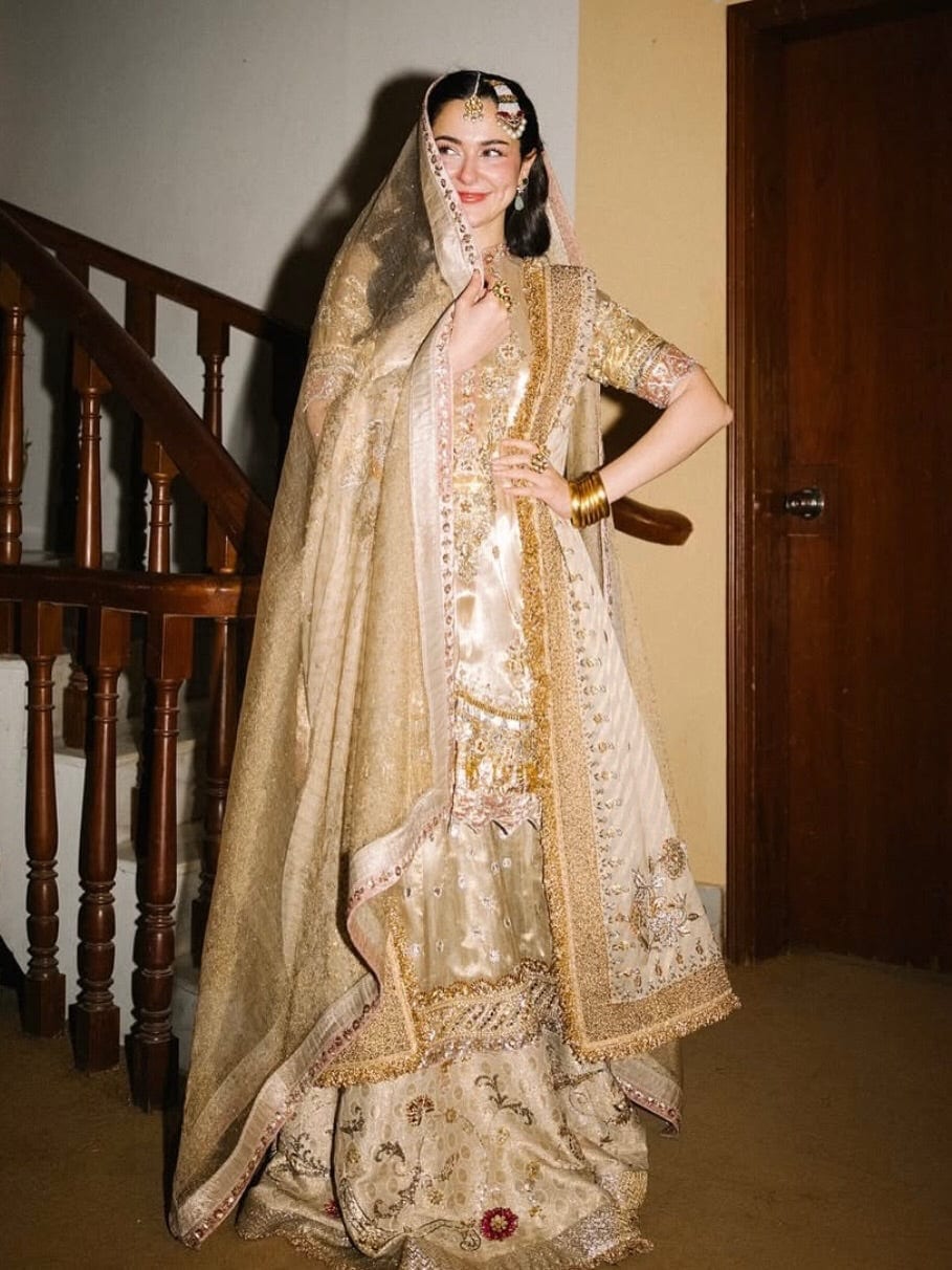 Faiza Samee full-length primary view