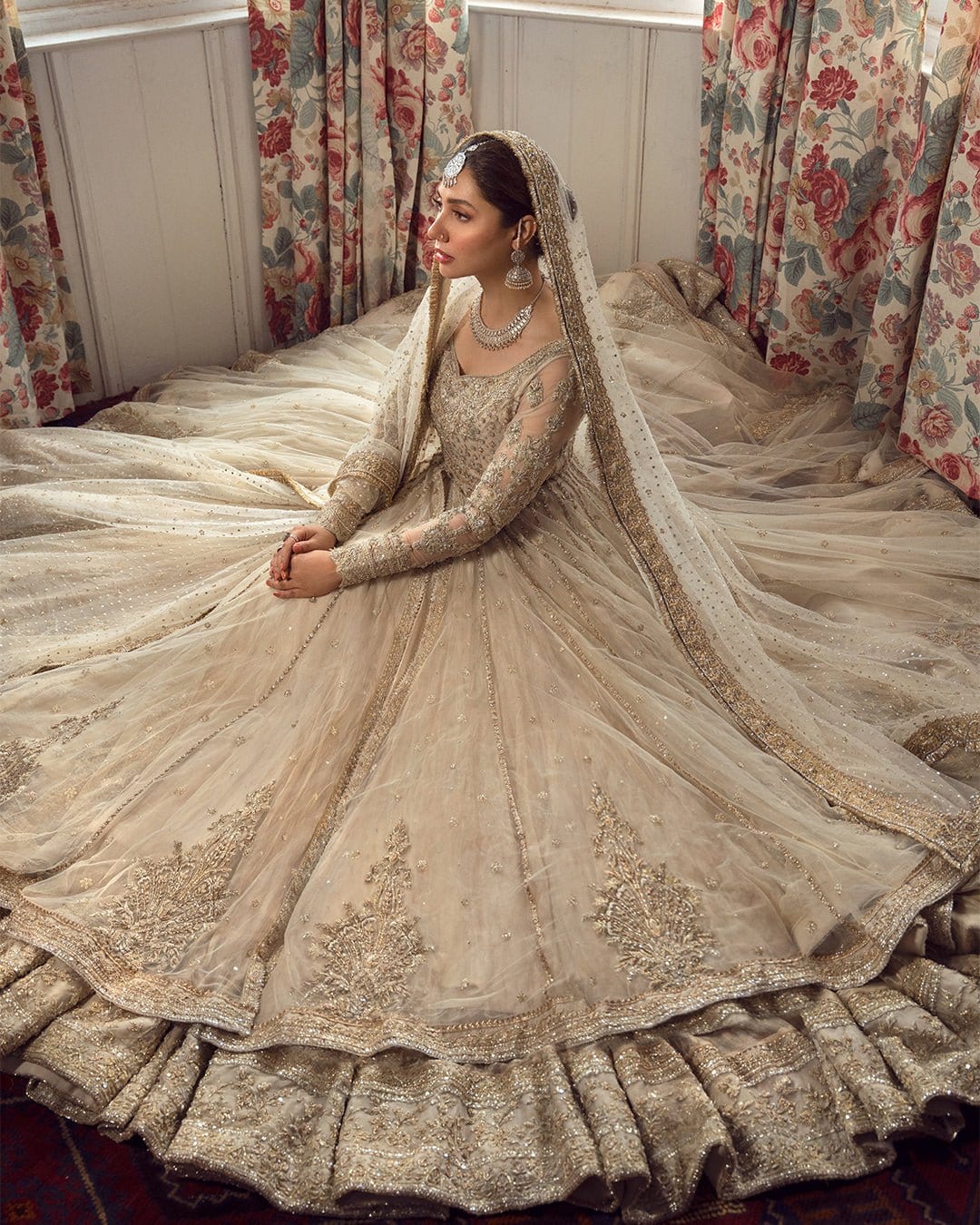 Faiza Saqlain - Anamta full-length primary view