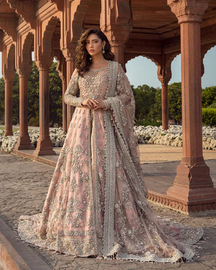 Faiza Saqlain - Aysana — full outfit view