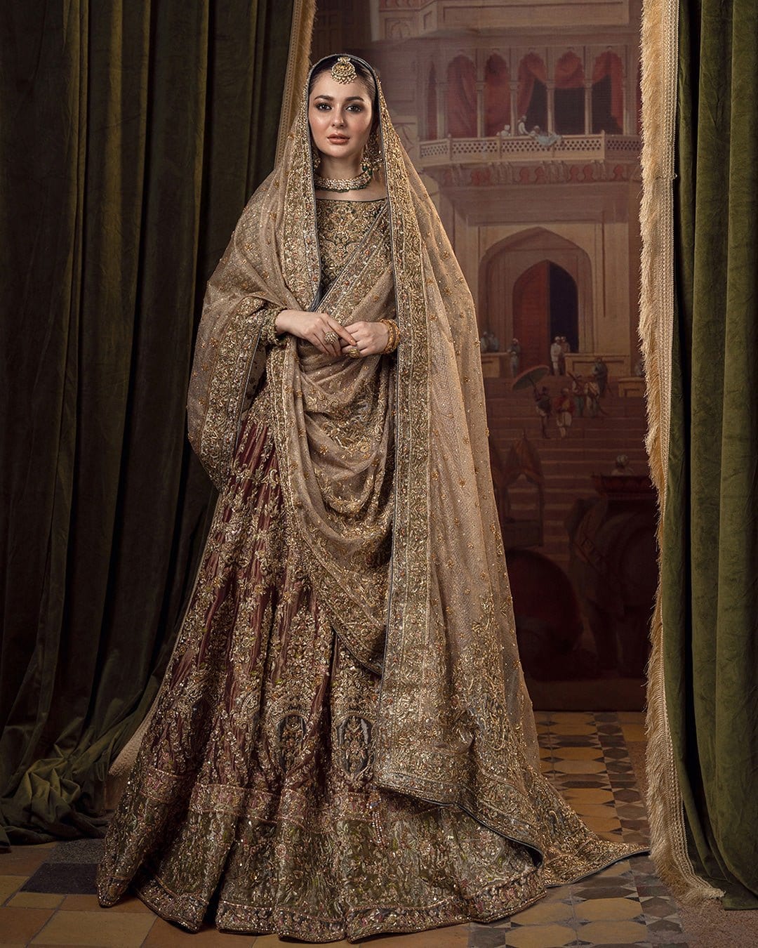 Faiza Saqlain - Muntaha full-length primary view