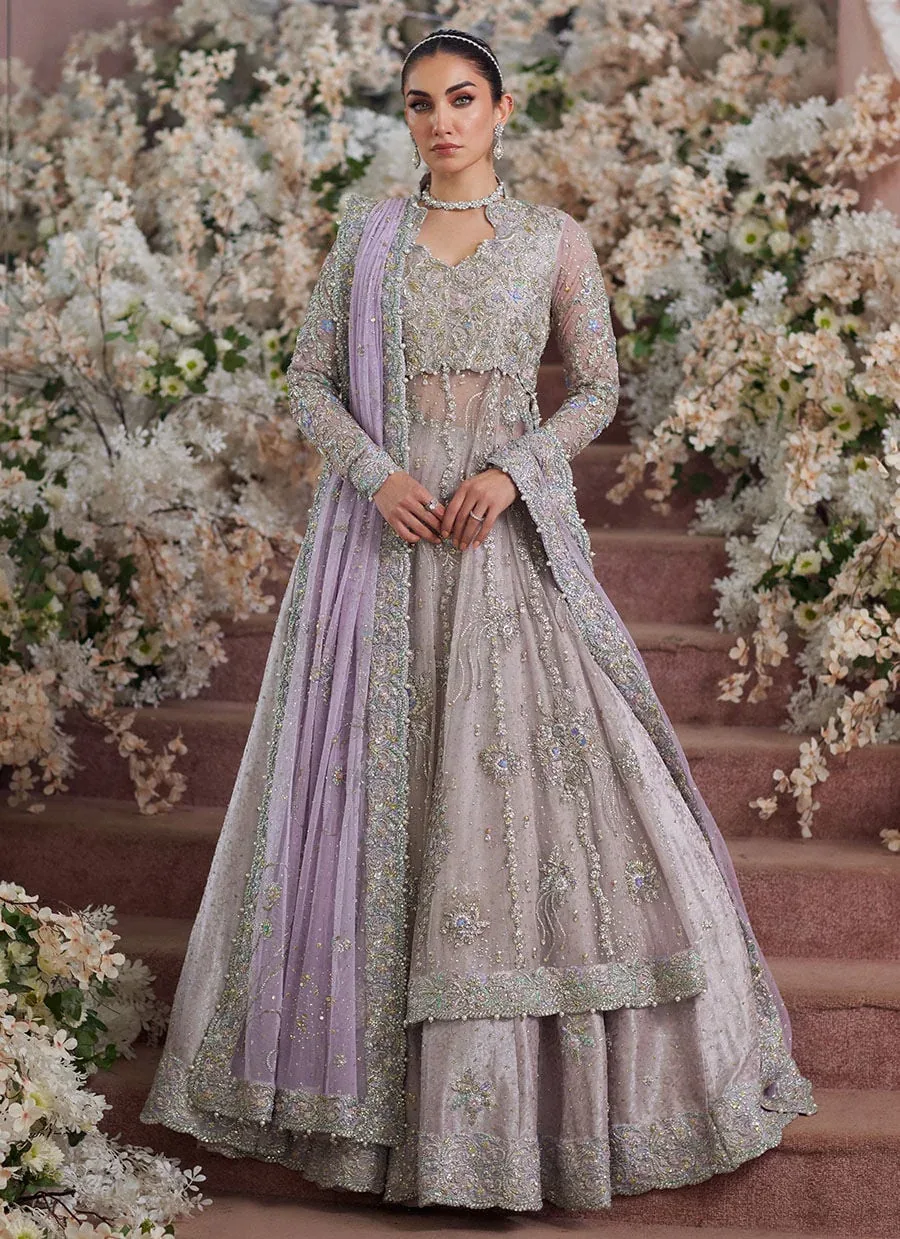 Farah Talib Aziz – Elanur — full outfit view