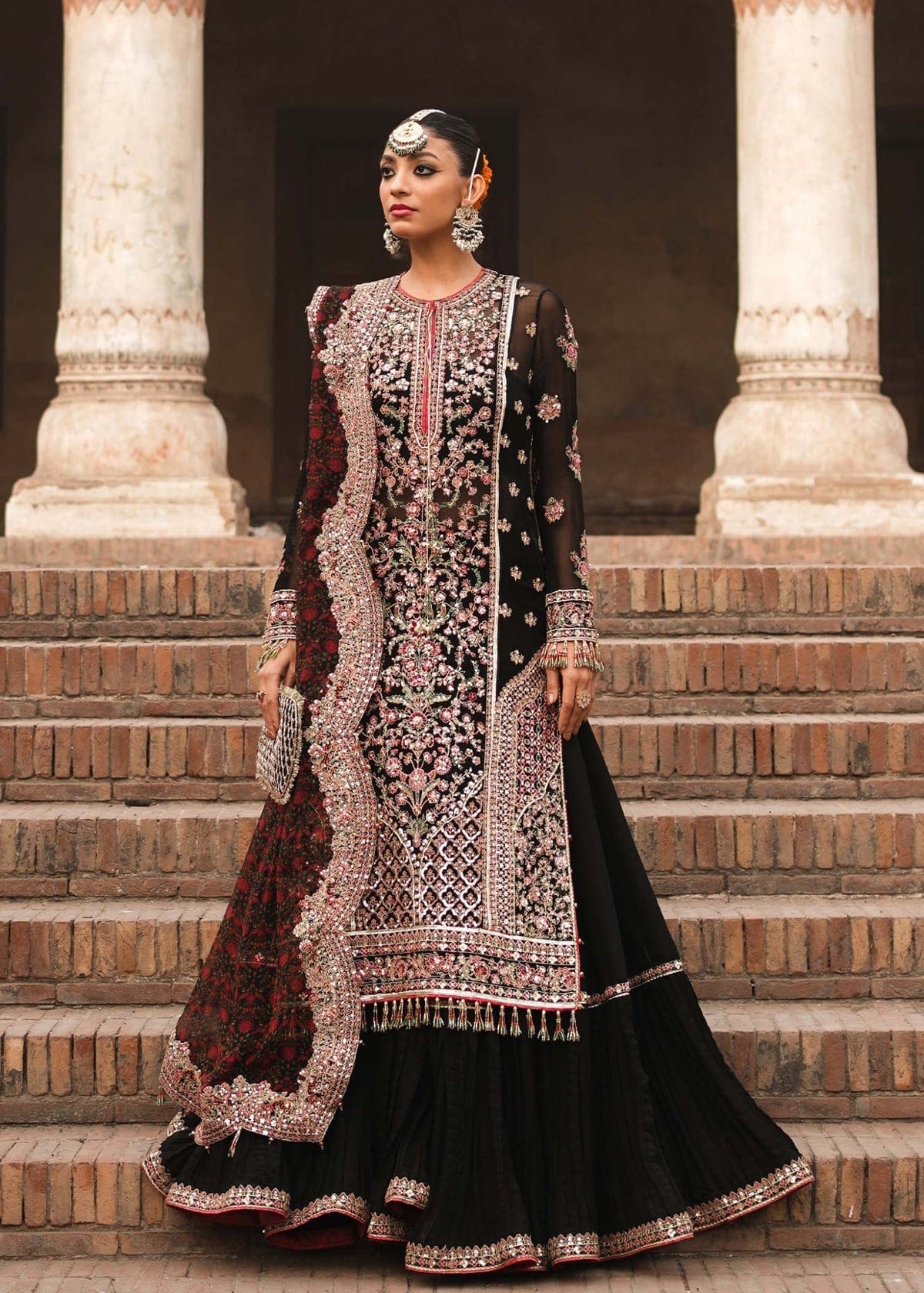 Hussain Rehar - Haqeeqat full-length primary view