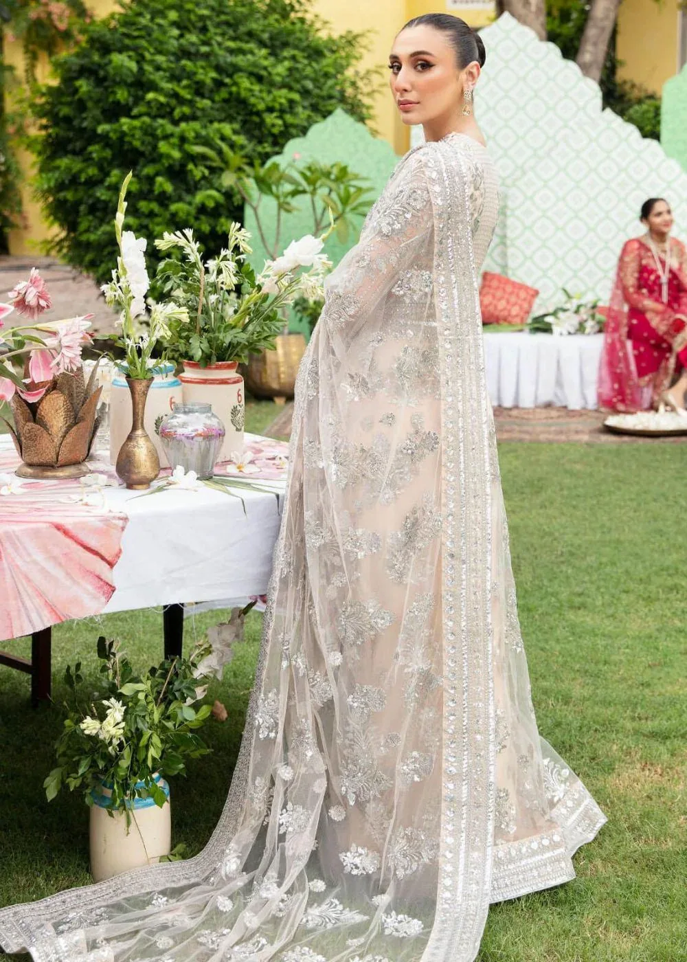 Imrozia – Mehrnaz IB-36 in soft ivory – full outfit view