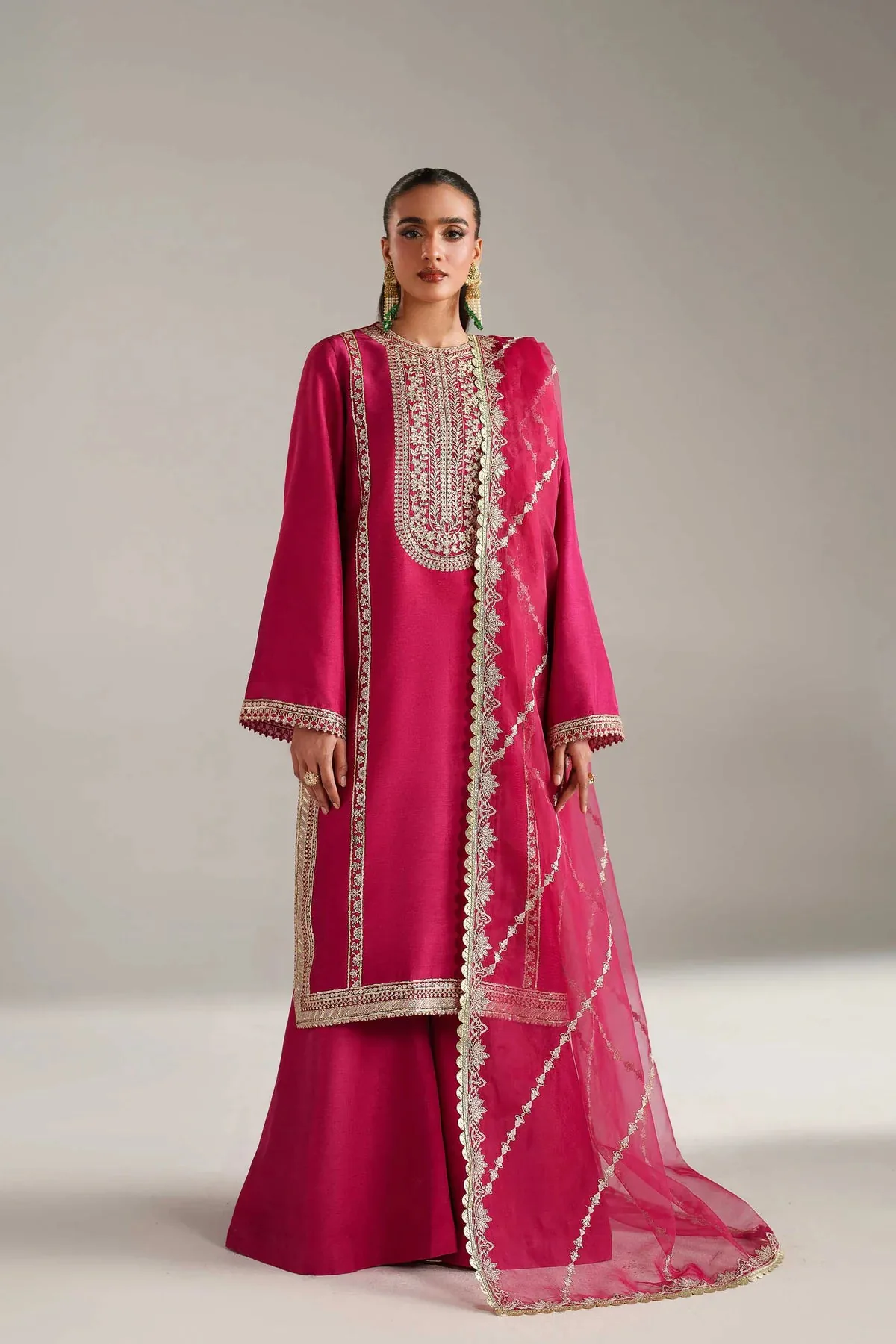 Inaya full-length primary view
