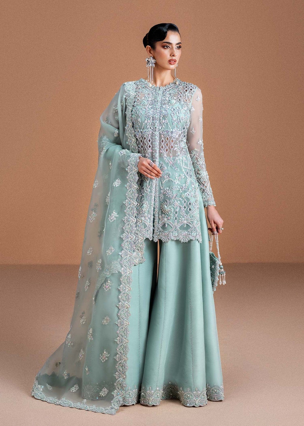 Kanwal malik - Vania full-length primary view