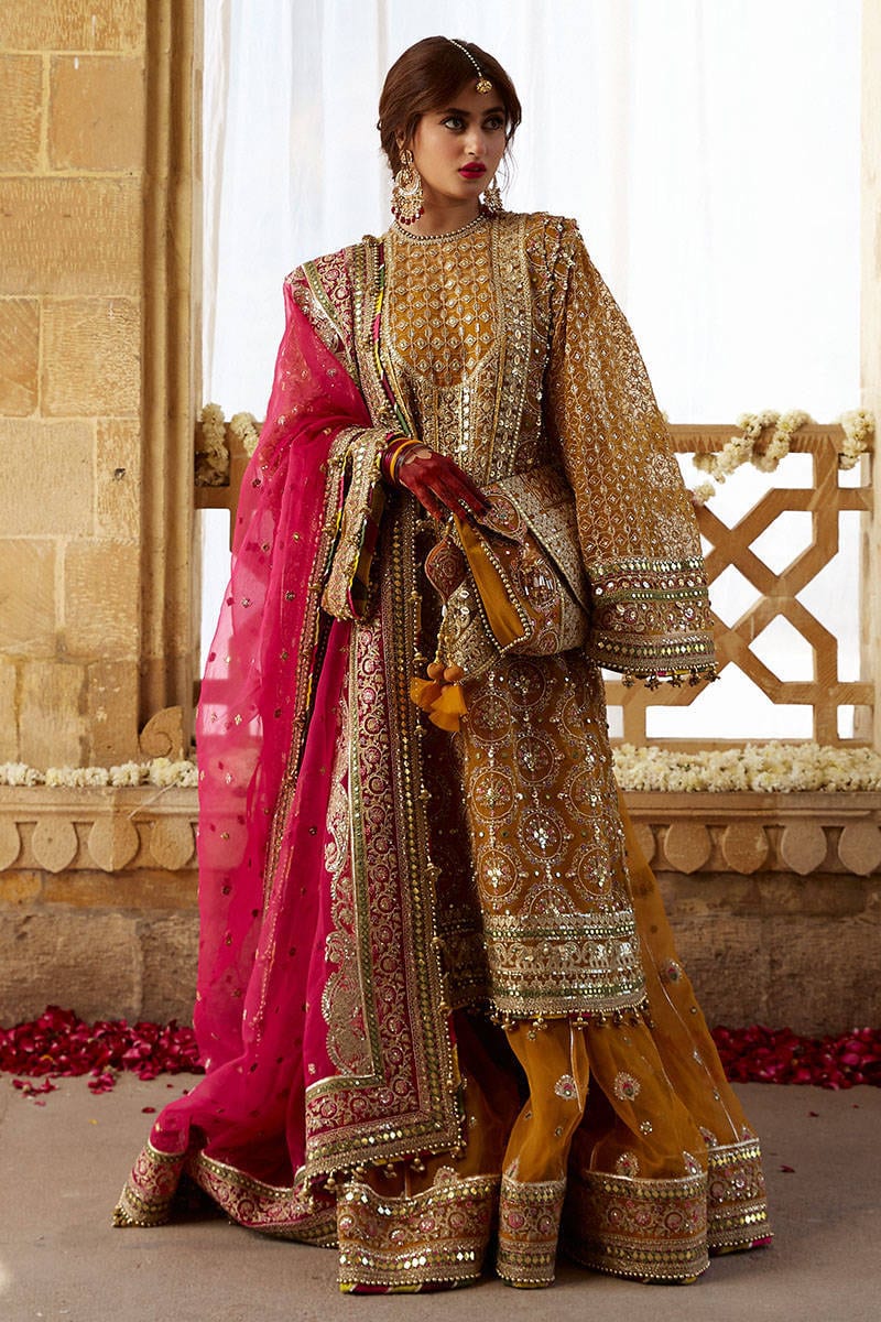 Kesari full-length primary view