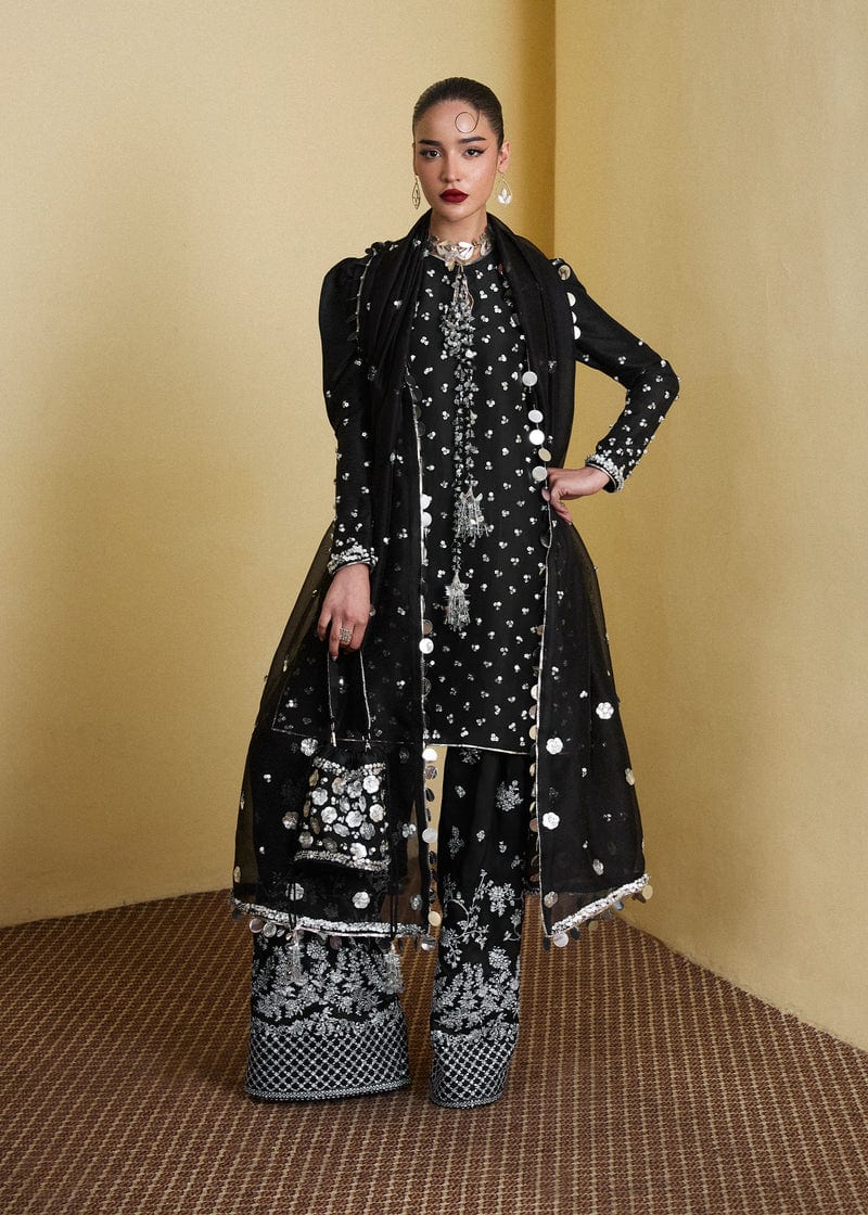 Kiara full-length primary view
