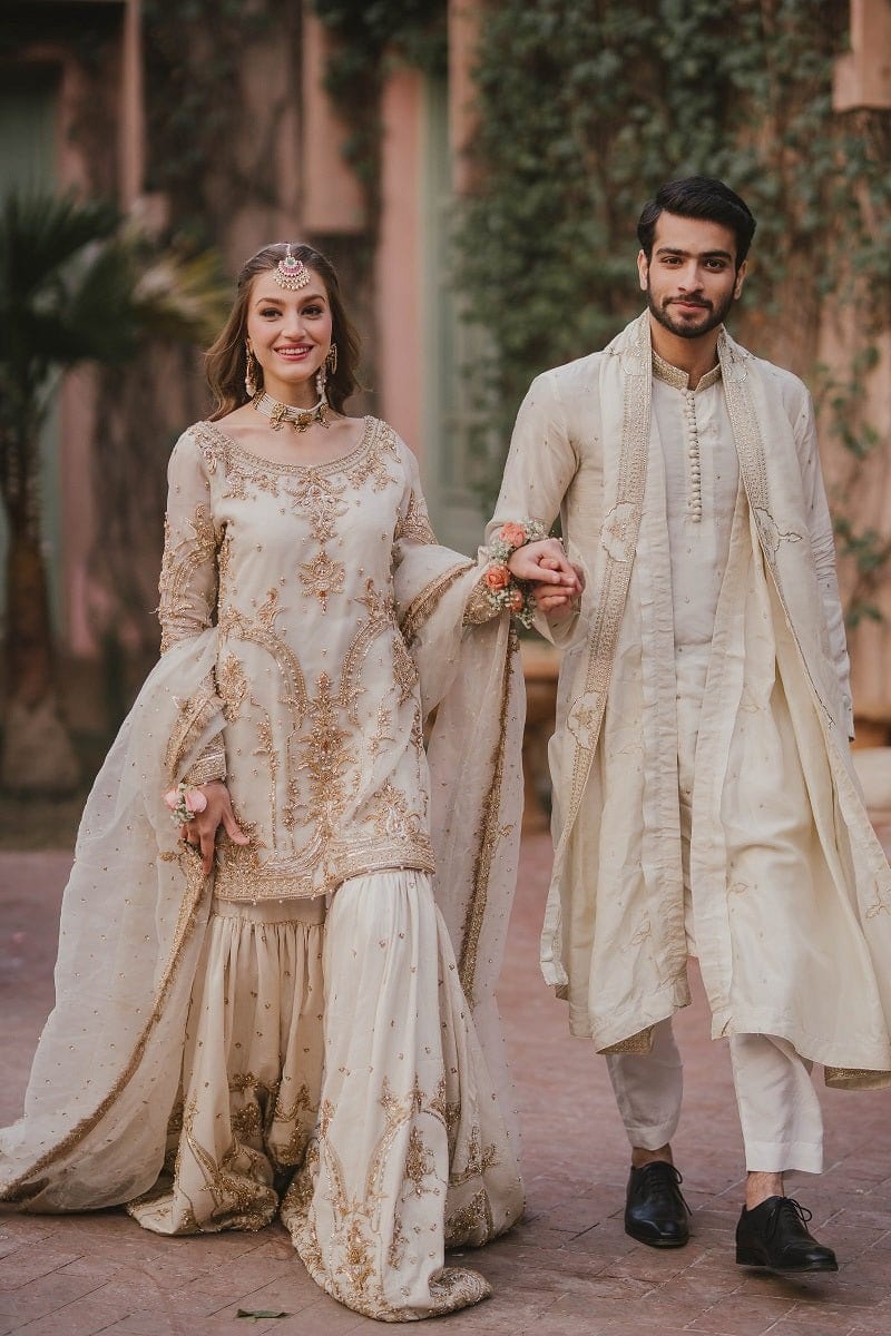 Maha Wajahat Khan - Zohra full-length primary view