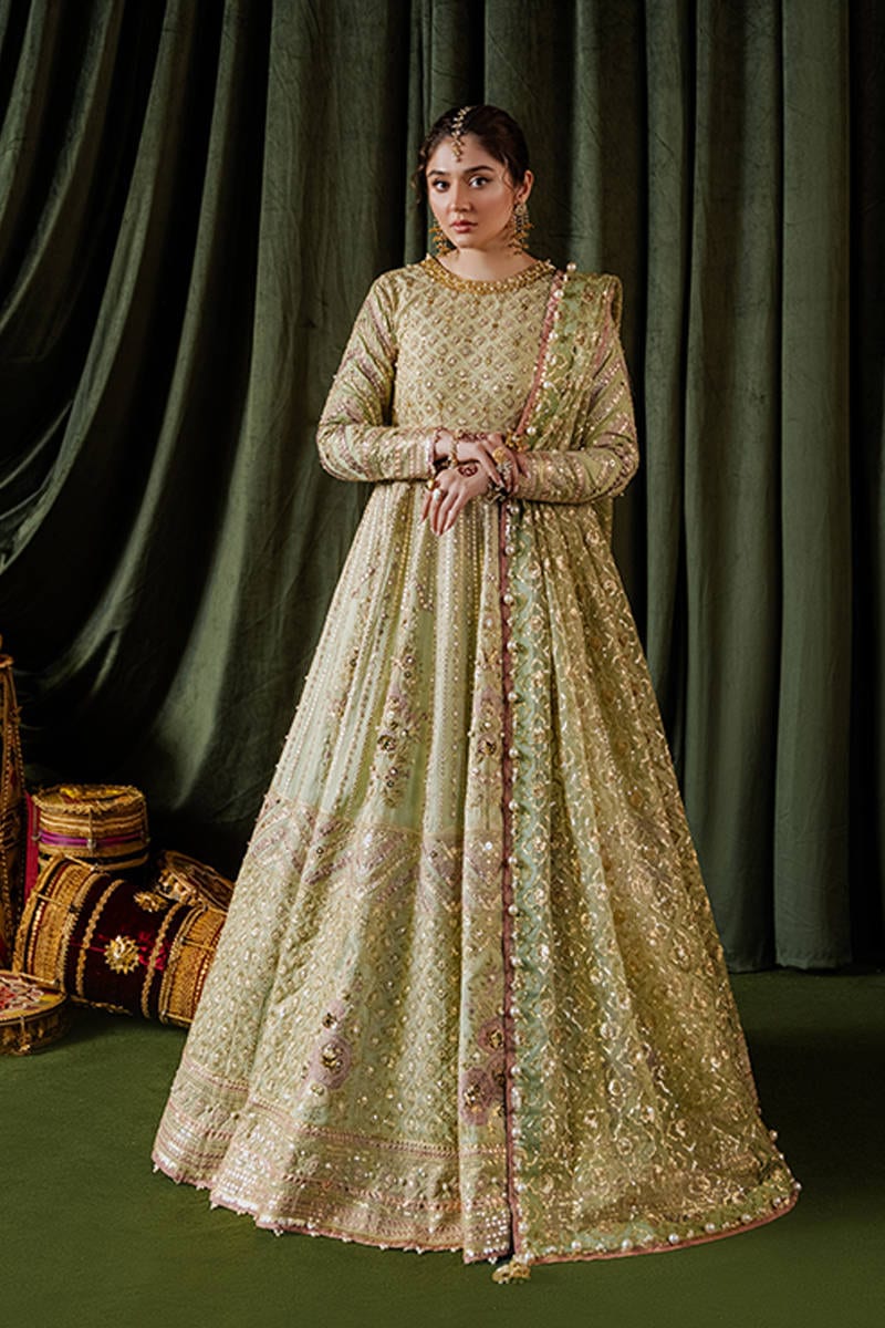 Mastani full-length primary view