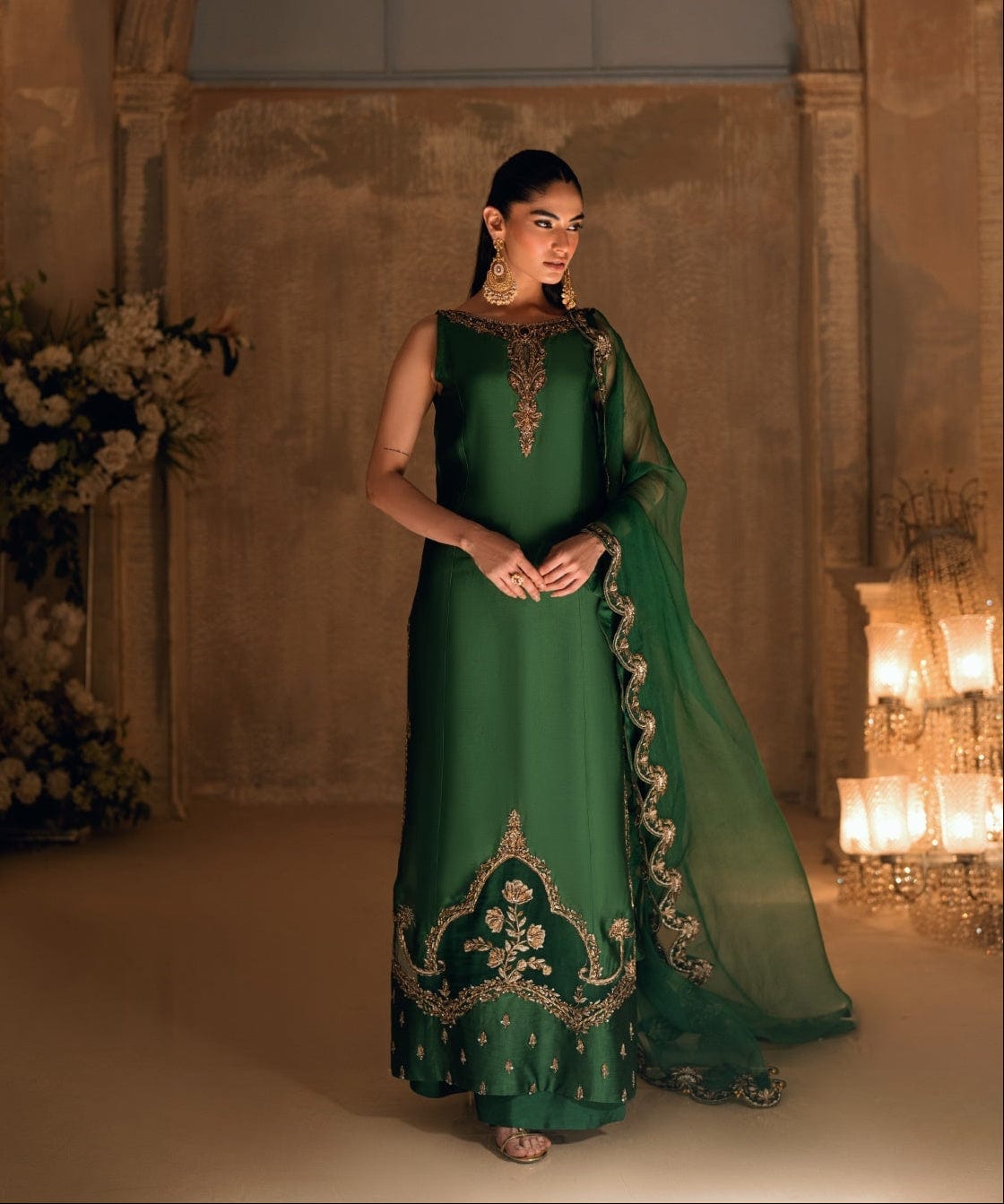 Mehrab full-length primary view