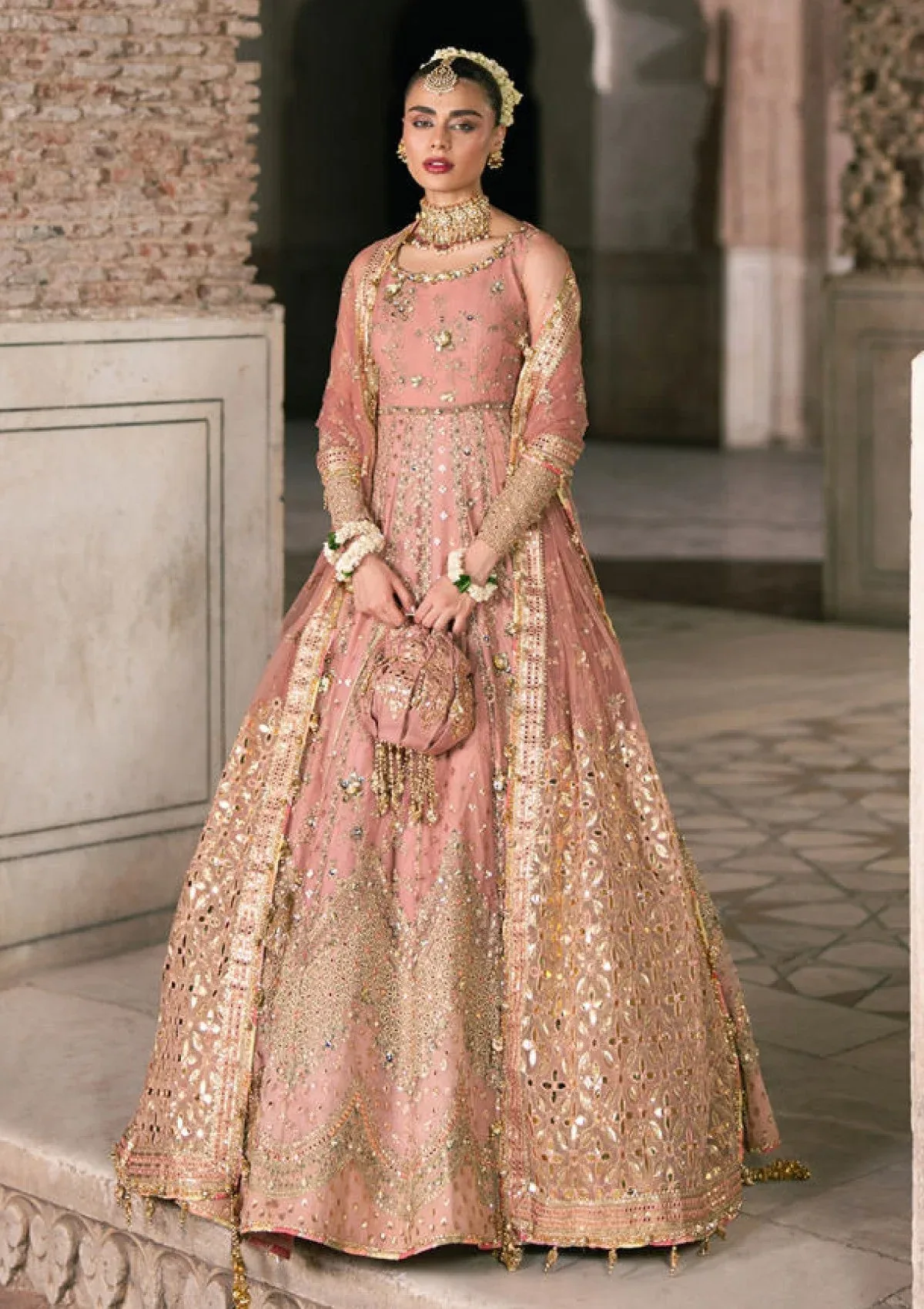 Mohsin Naveed Ranjha – Khushboo in blush pink – full outfit view