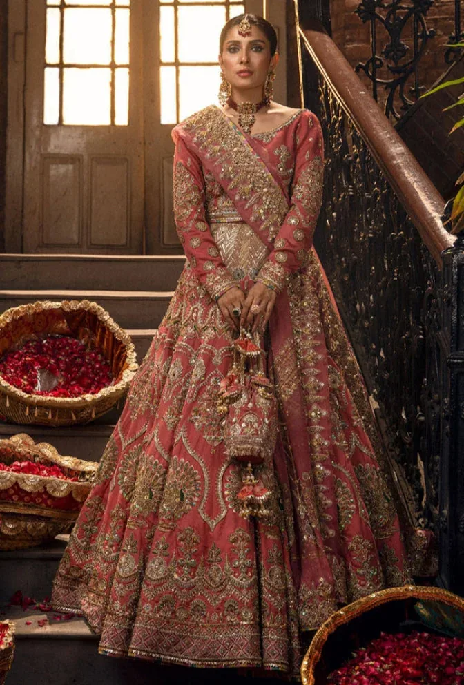 Mohsin Naveed Ranjha – Sabaa in rose pink – full outfit view