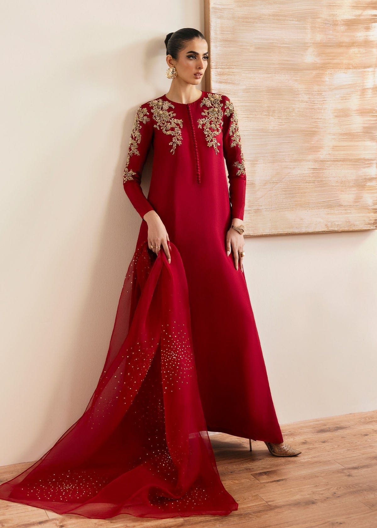 Rosina full-length primary view