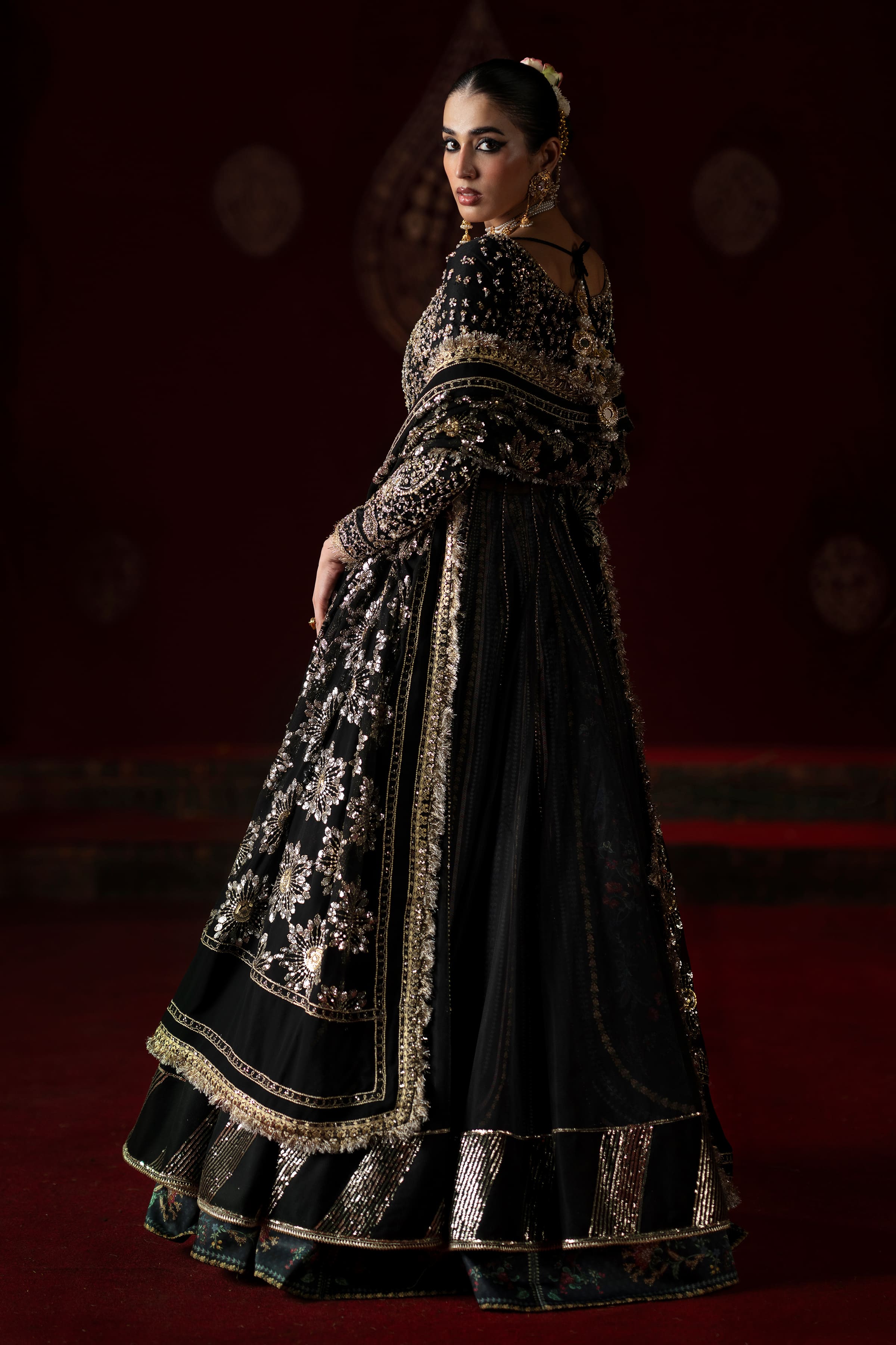 Saad Bin Shahzad – Amal – full outfit view