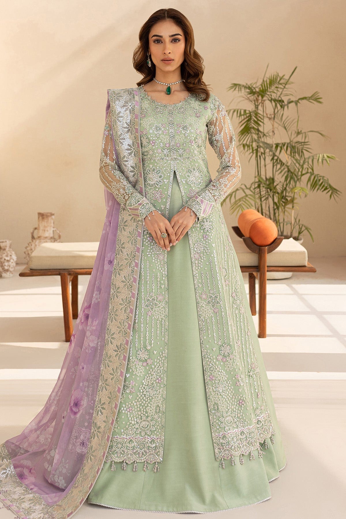 Sage Luxe full-length primary view