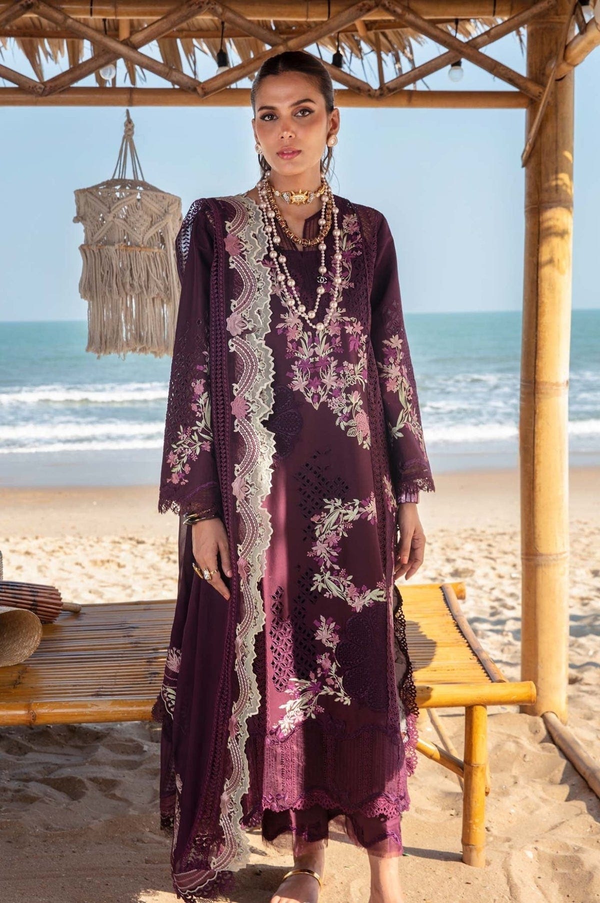 Saira Shakira Dahlia - B full-length primary view