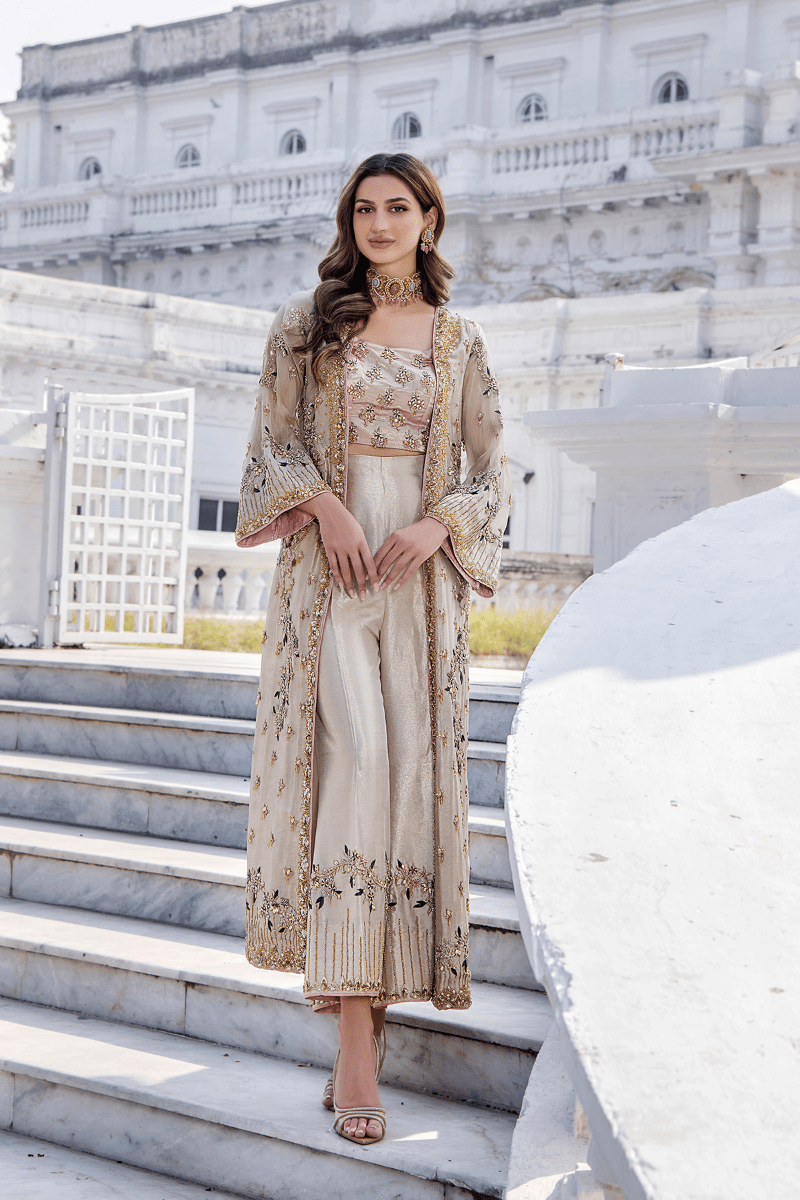 Shazia Kiyani - Shano full-length primary view