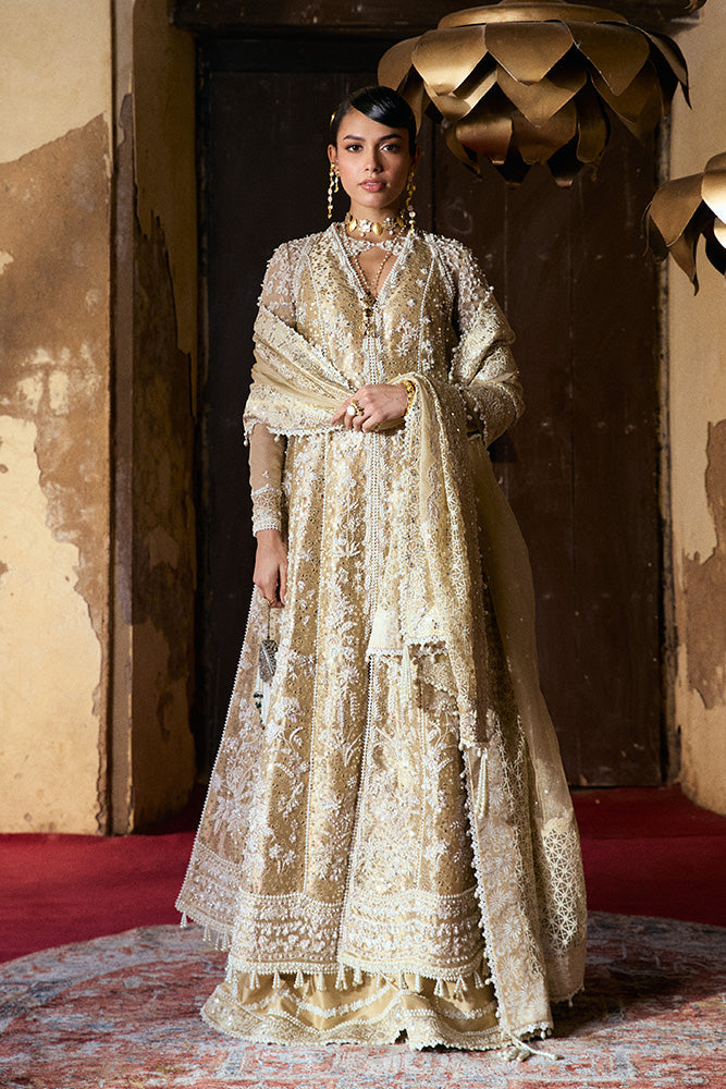 Suffuse Gulraiz off-white gold pishwas full front model view